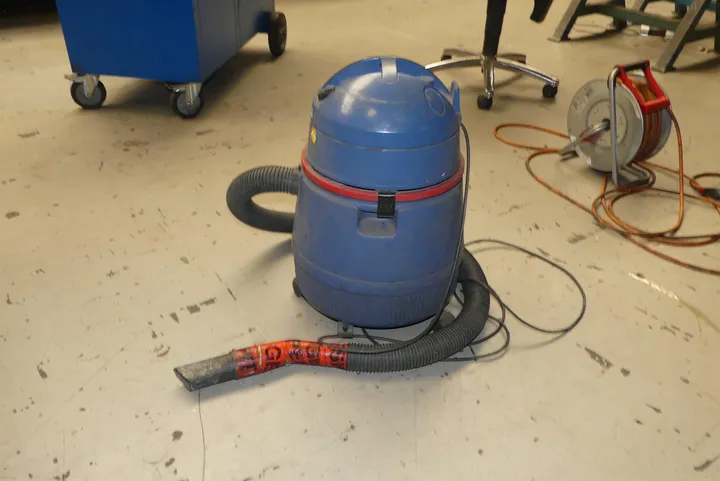 Thomas - Nass-/Trockensauger Modell: Power Pack 1600 Watt max. Biturbo